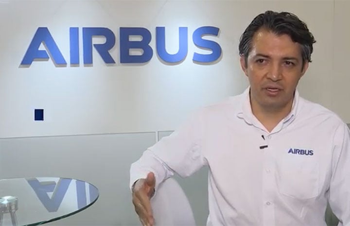 Eduardo-Cuevas-on-video-at-Expo-Seguridad-2019_720x465